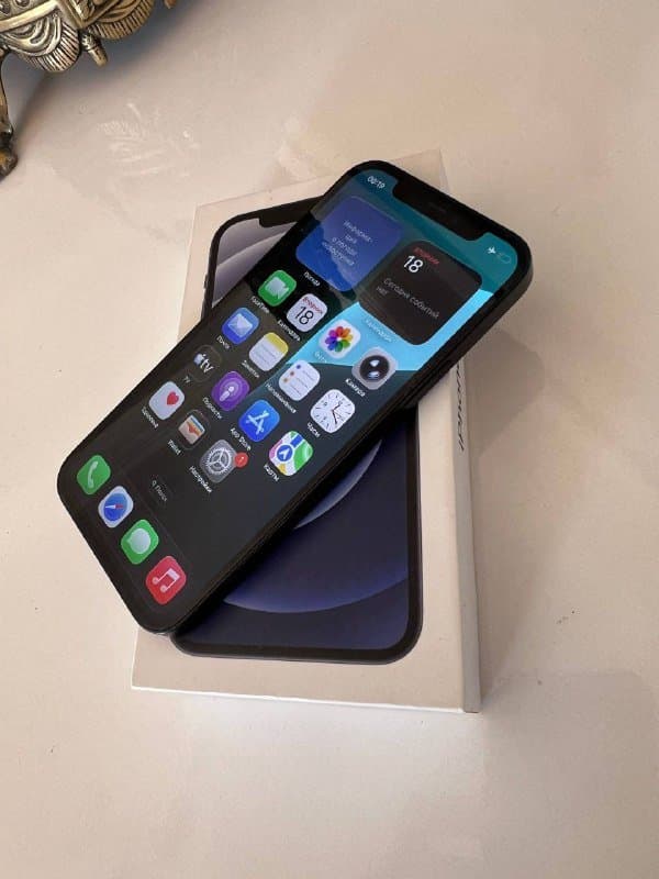 iPhone 12, чехол, коробка 5