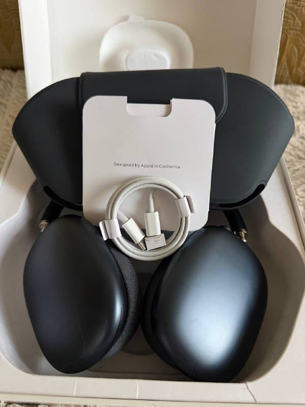 AirPods Max midnight реплика новые в коробке