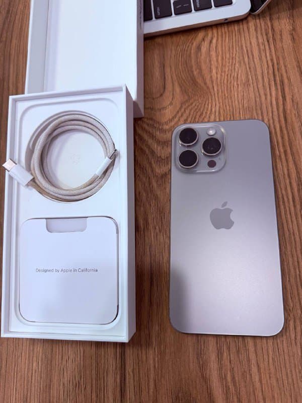 iPhone 15 Pro Max 256 GB