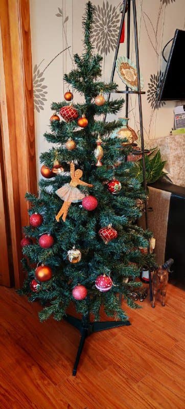 Елки с украшениями 1