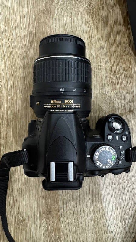 Фотоаппарат Nikon D3100, сумка-чехол, SD 128GB