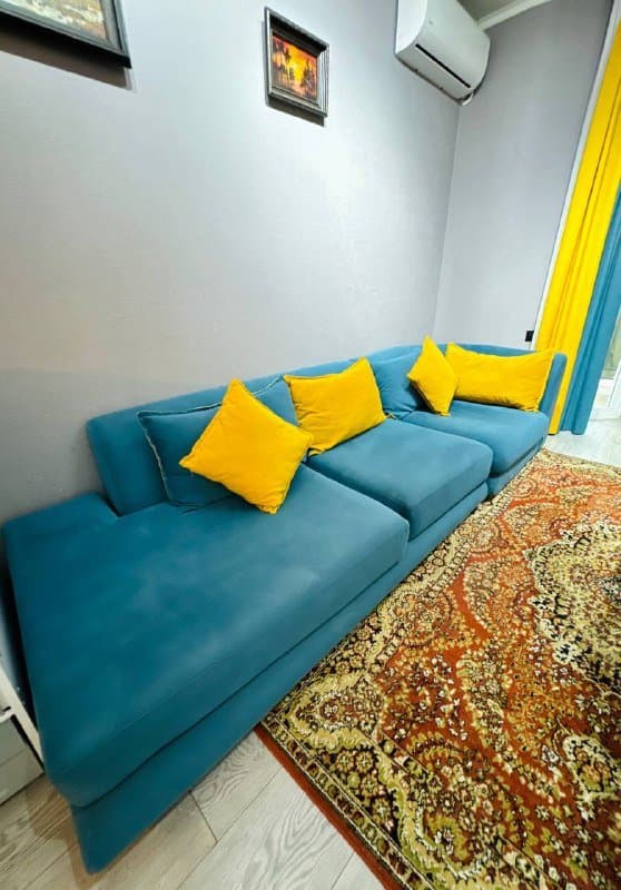 Диван с ящиками для хранения