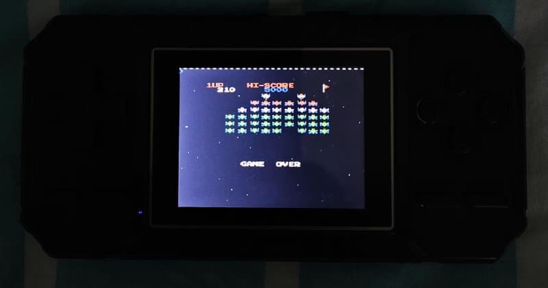 Портативная игровая ретро консоль Handheld Game Console 520 in 1 5