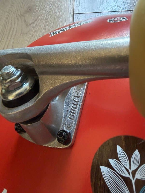 Скейтборд в кастомной сборке 3