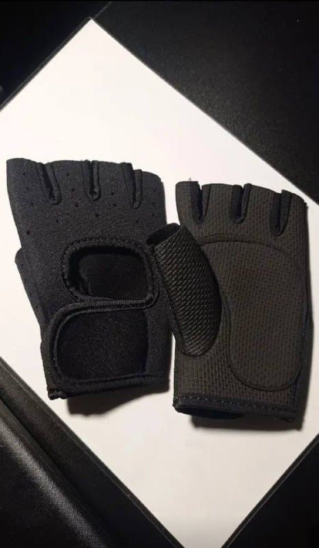 наколенники, перчатки спортивные, носки для йоги 6