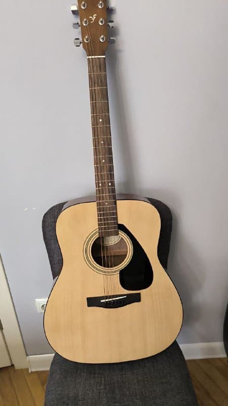 Акустическая гитара Yamaha f310