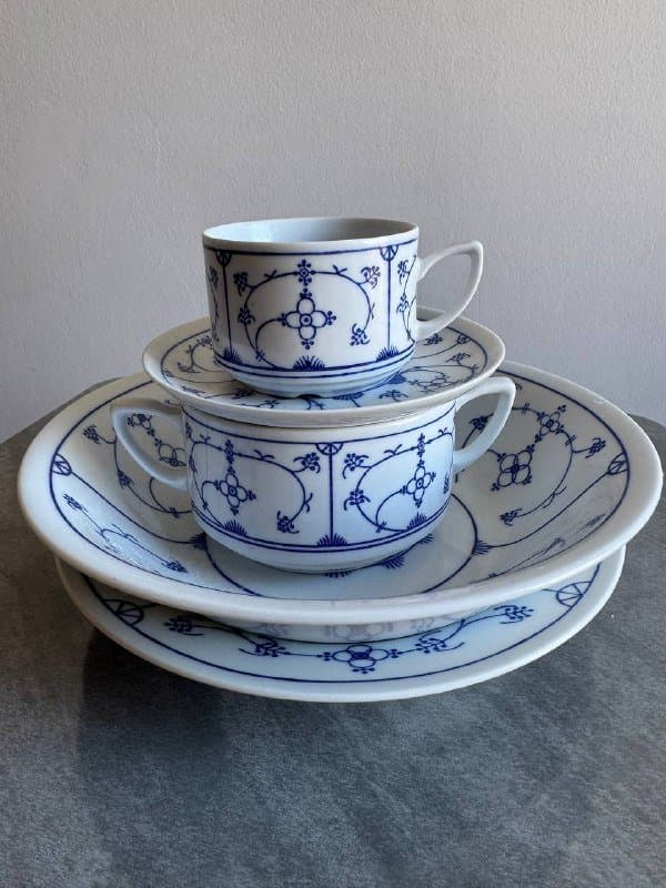 Набор фарфоровой посуды Eisenberg Jäger