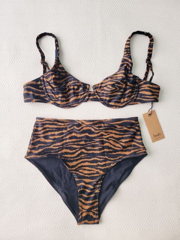 Купальник Hush размер S 44 новый