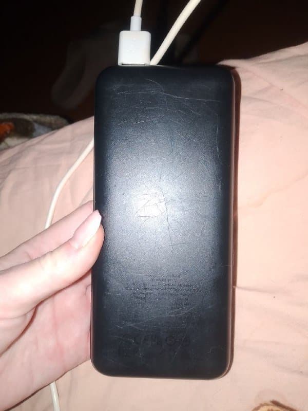 Портативное зарядное устройство б/у 2