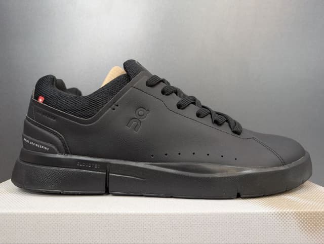 Мужские кроссовки черные размер 45