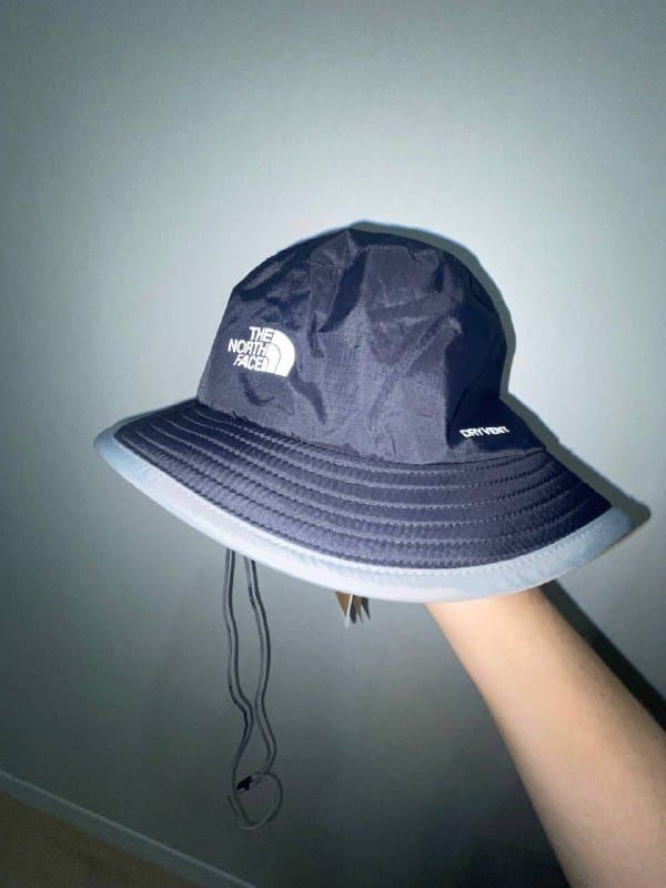 Пуховик Cotton on, Лонгслив Vans, Панама the north face 3