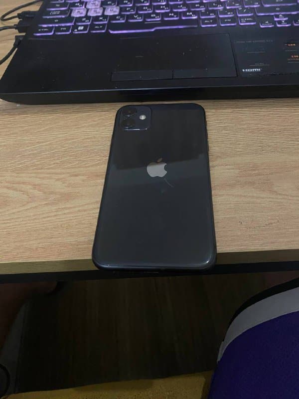 iPhone 11 128GB чёрный