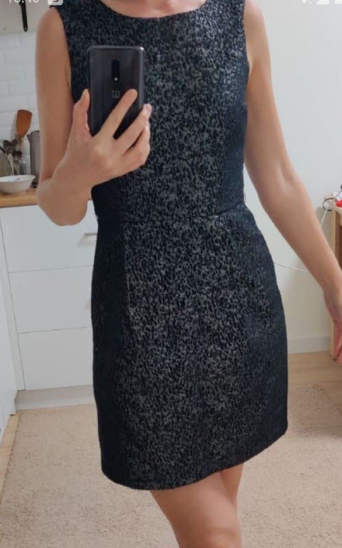 Шапки, юбки, свитеры, платья, джинсовка, лонгслив