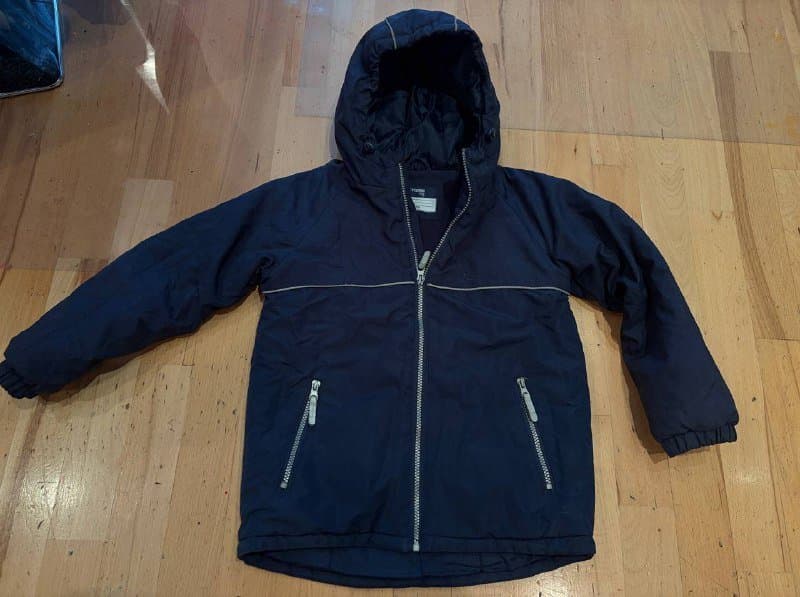 Куртки детские 134 и 140 2