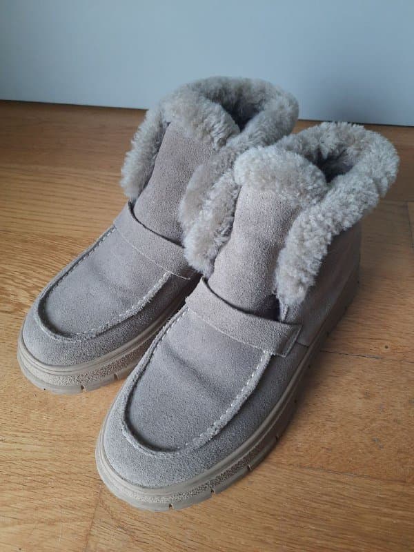 Кроссовки asics женские 8