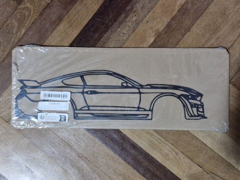 Декорация в виде машин из металлического материала 2