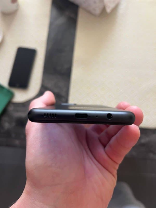 IPhone 6s 64gb, Samsung A12 64gb 8