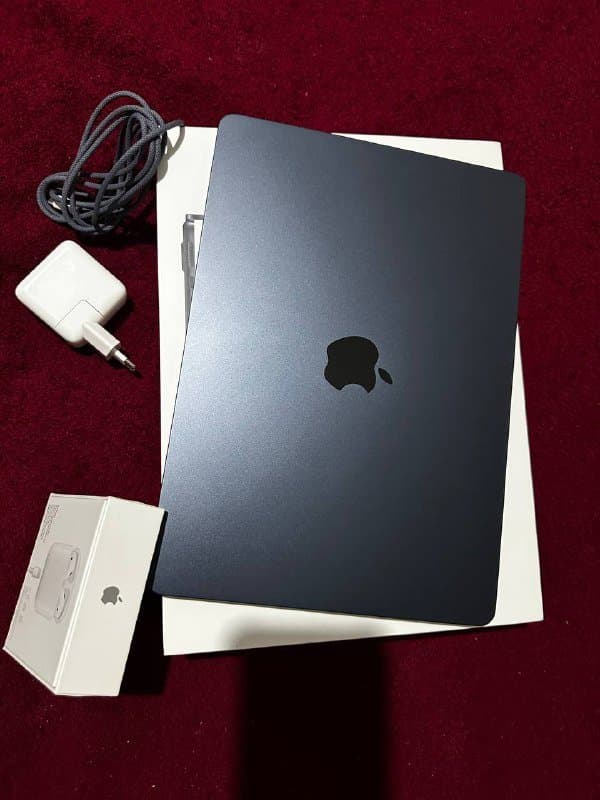 Apple MacBook Air 13.6 M2 16GB 256GB Midnight