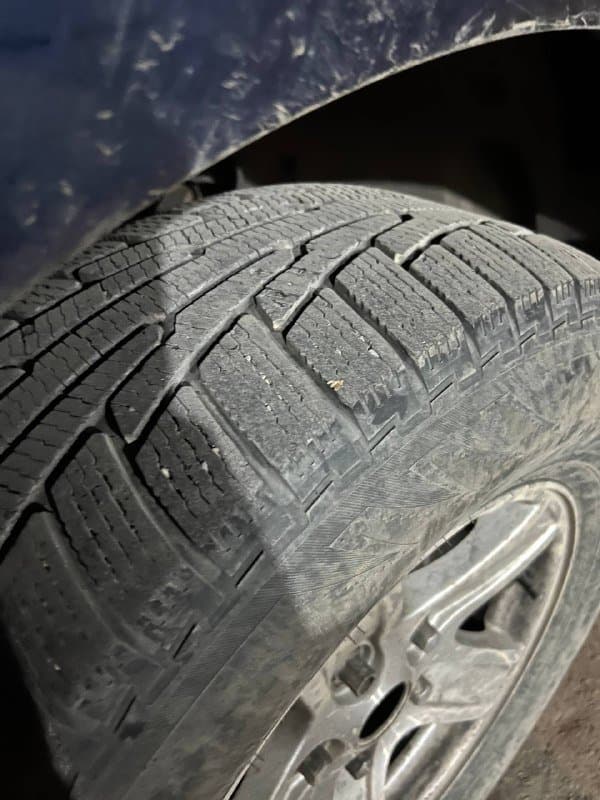 Зимняя нешипованная резина Nokian Hakkapeliitta 275 65R17 3