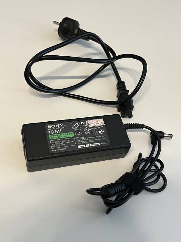 Блок питания Sony 19.5V 4.7A