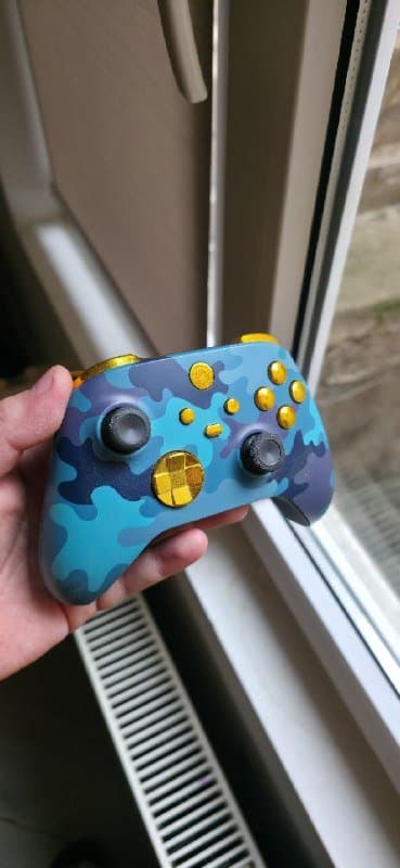 Красный геймпад почти новый, камуфляжный с дрифт аналог 4