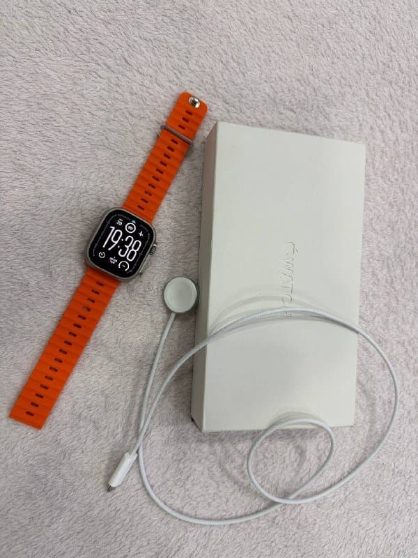 Apple Watch Ultra 2 серебро, полный комплект 1