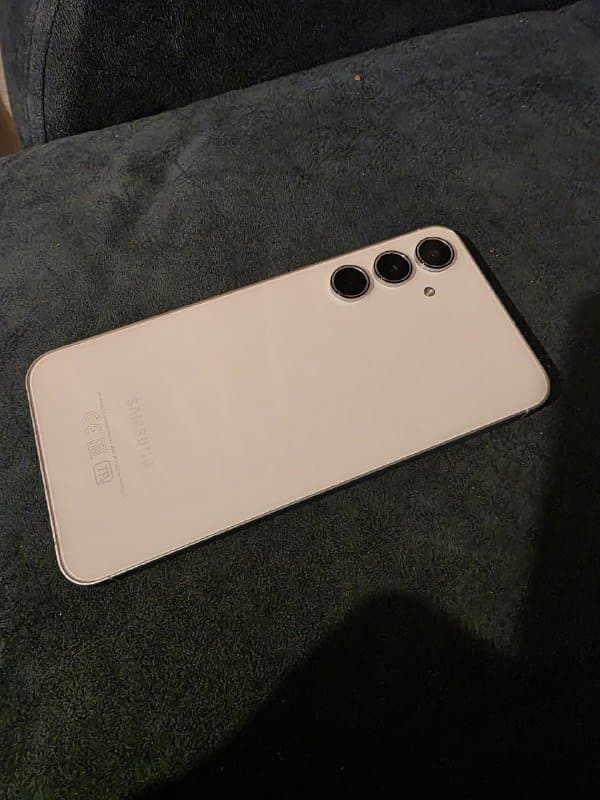 Samsung Galaxy A55 8/128ГБ смартфон 2