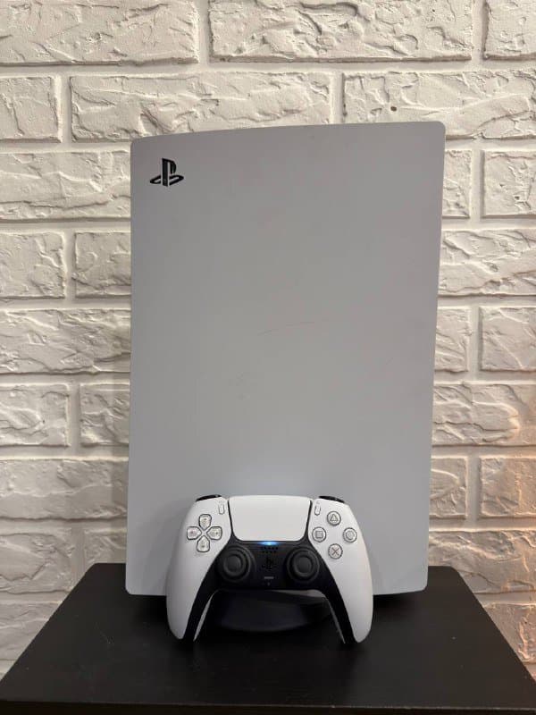 Play Station 5 CFI-1108A с SSD 2TB и геймпадом 1