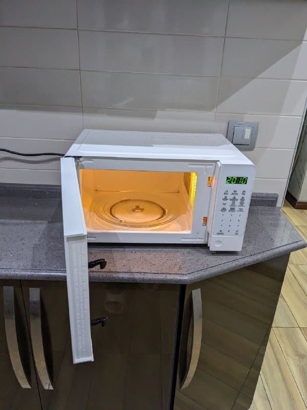 Микроволновая печь kumtel 4