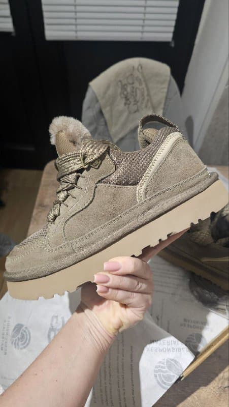 Новые теплые ботинки зимние кроссовки 36 размер 6