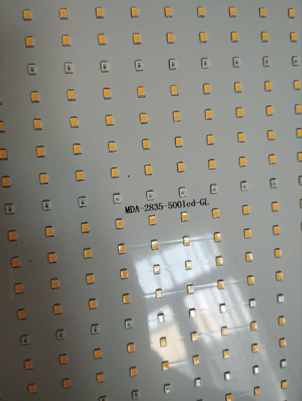 LED лампа для растений полного спектра 2