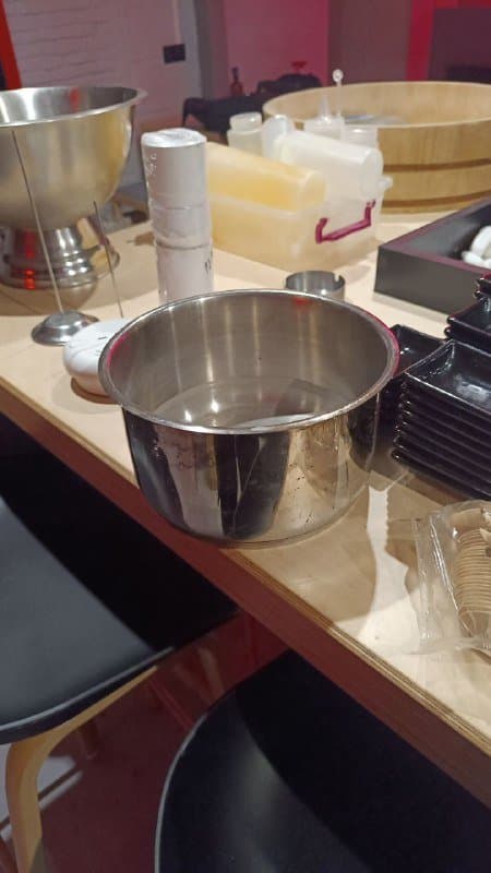 Кухонная утварь, емкости, масло 3