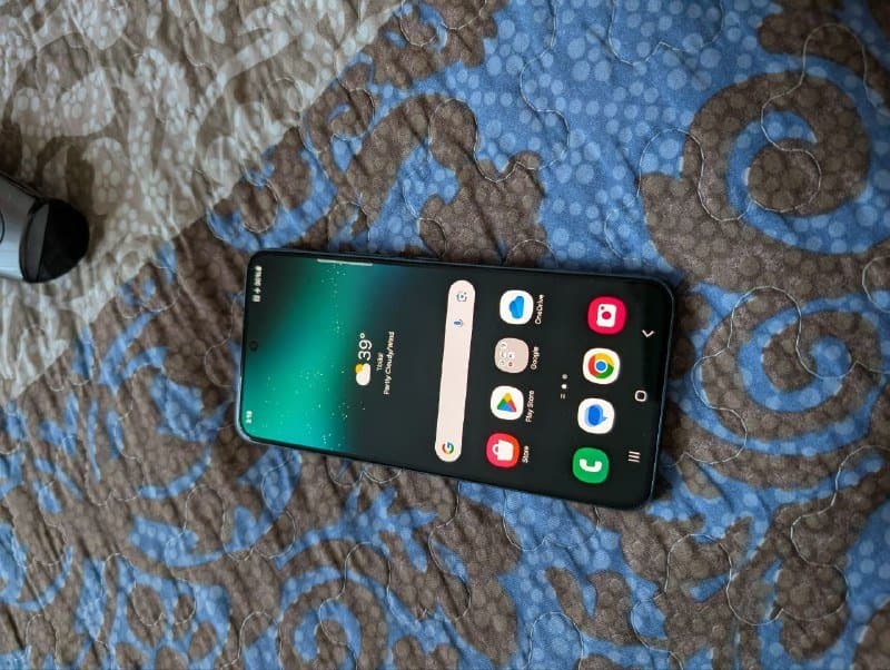 Samsung Galaxy S22 1