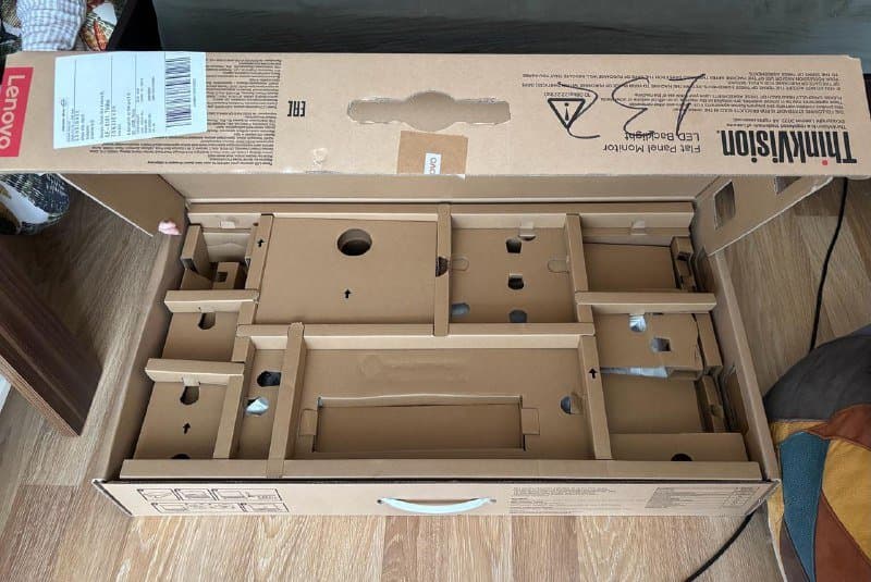 Монитор Lenovo ThinkVision T32p-30 31.5" 4K IPS 10