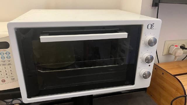 Духовка Oz OZ4232WW