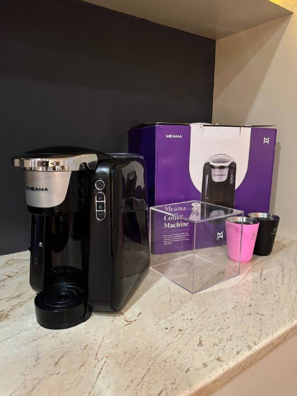 Капсульная кофемашина MEAMA с кейсом и капсулами 1