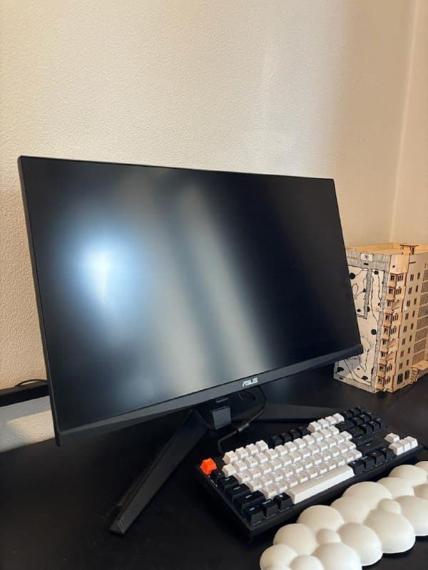 игровой монитор ASUS TUF Gaming 27" 2K HDR Monitor VG27AQ1A