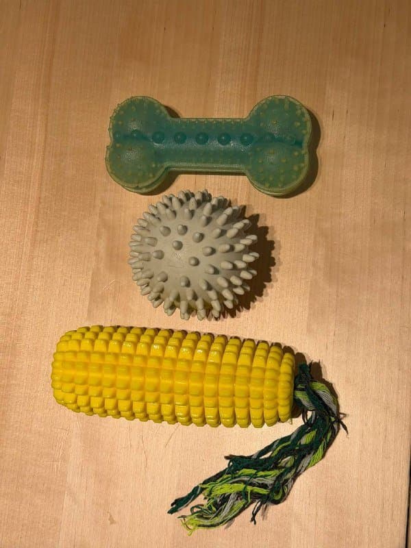 Шлейки, поводок, клетка и игрушки для собаки 5