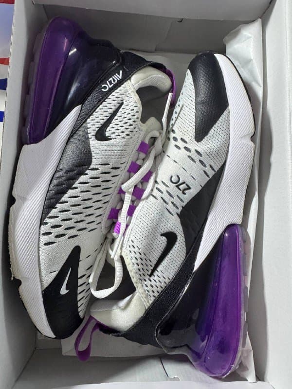 Кроссовки для спортзала Nike Air Max 270 размер 39