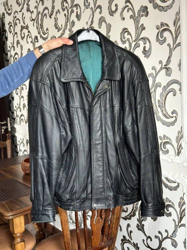 Винтажная мужская кожаная куртка Angelo Litrico