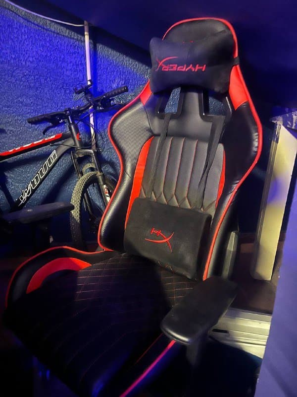 2 телевизора LG UHD 1