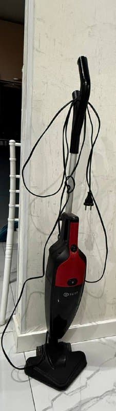 Рабочий пылесос 2