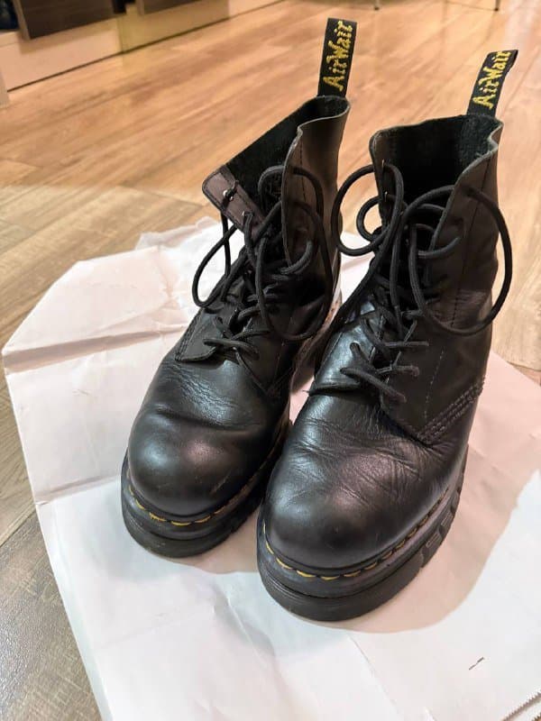 Dr Martens Audrick Eye 8 Size 39 Shoes