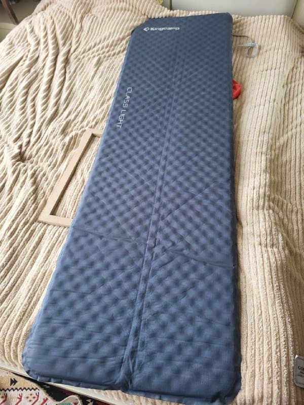 Самонадувающийся туристический коврик kingcamp class light