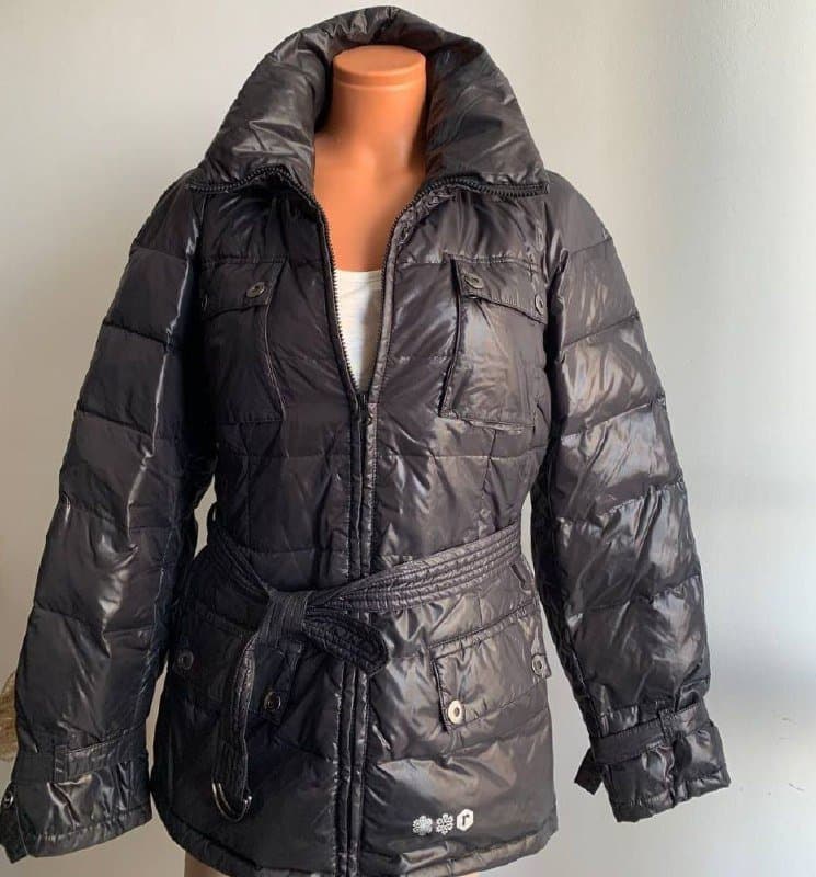 Стильный приталенный пуховик Rosker EU 36 S 1