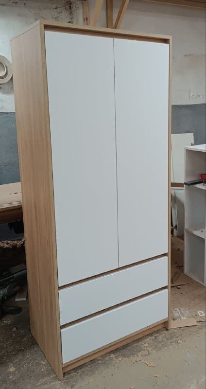 2 дивана, шкафчики разные 4