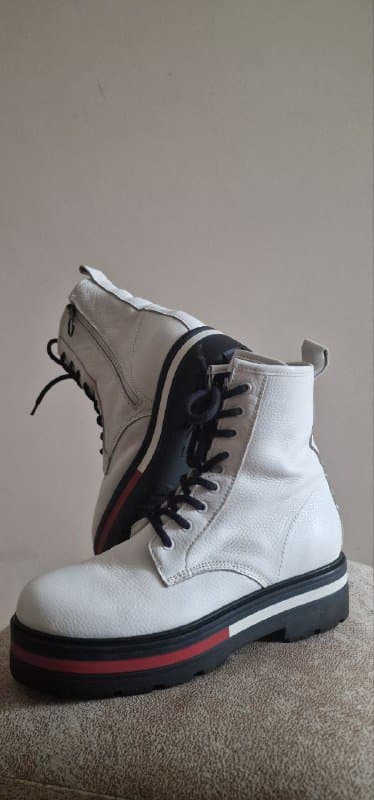 Ботинки Tommy Hilfiger мужские белые размер 40 1