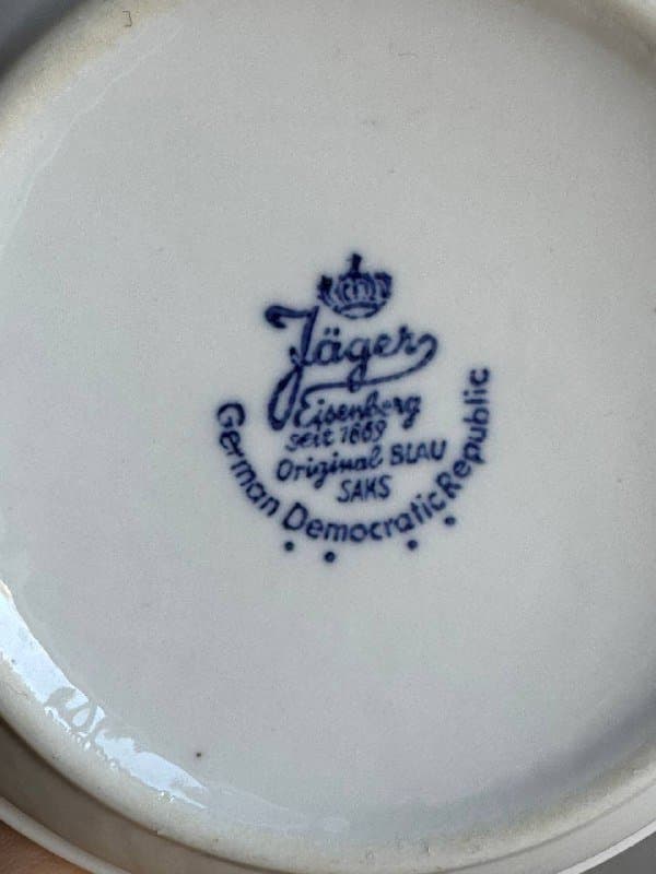 Набор фарфоровой посуды Eisenberg Jäger 6