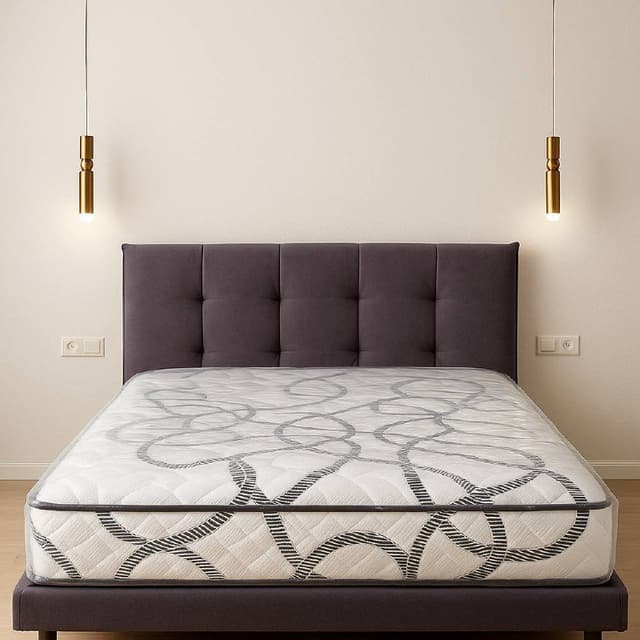 Двуспальная кровать 180×200 с матрасом