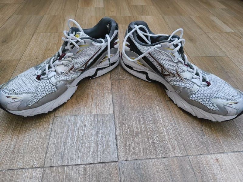 штаны Heresy, кроссовки Nike Air Force 1 Low, Mizuno Wave Rider 10, Nike Air Force 1 High Winter Boot, кеды Vans 5